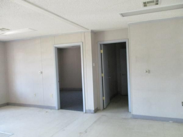 611 E Tri County Blvd, Oliver Springs, TN 37840